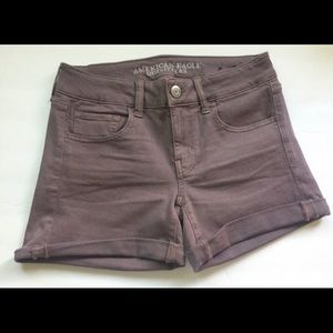 AMERICAN EAGLE twill midi shorts